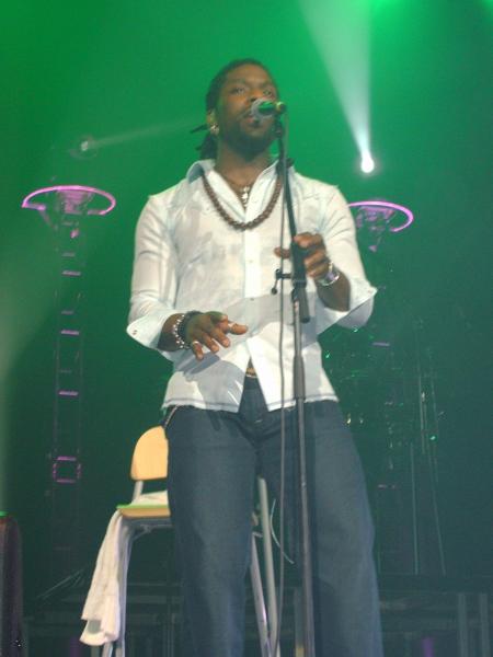 Gage au Zenith de Paris le 06 avril